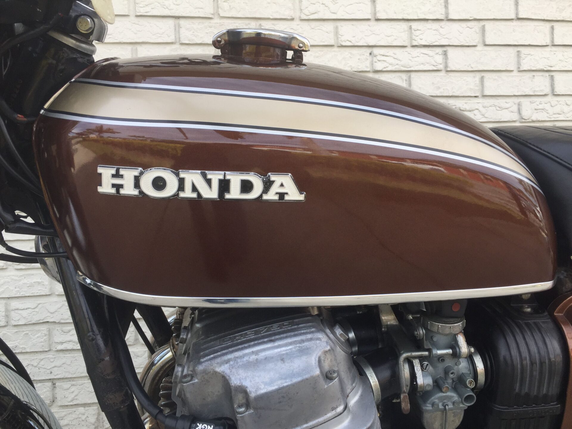 Honda 750 Four Model 1xxx Brown 10