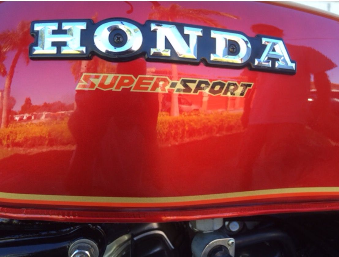 Honda CB X red 3
