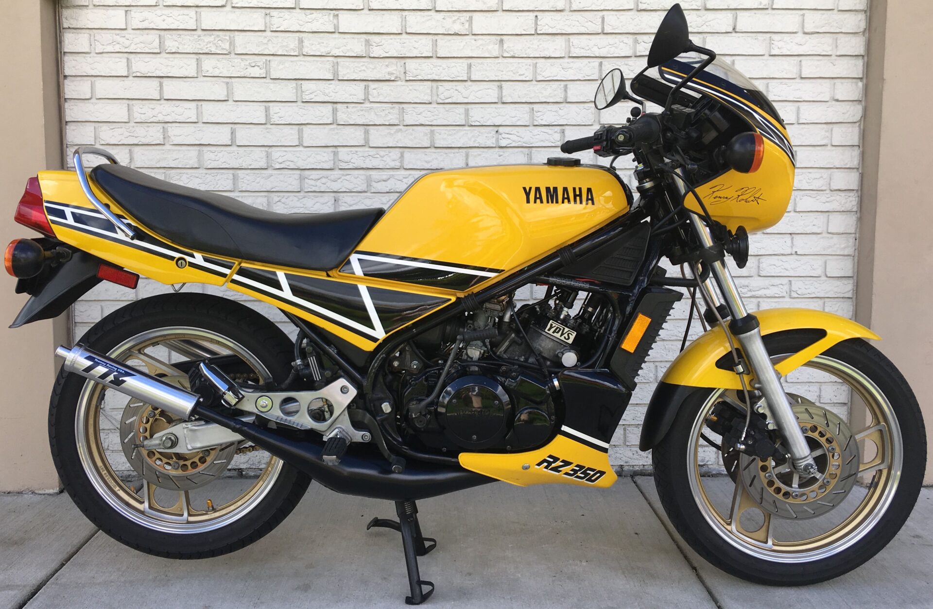Yamaha RZ 350 Model 1xxx 3