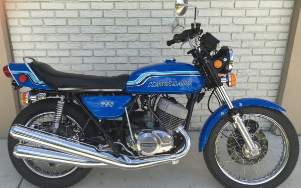 Kawasaki 750 Model 1xxx Blue